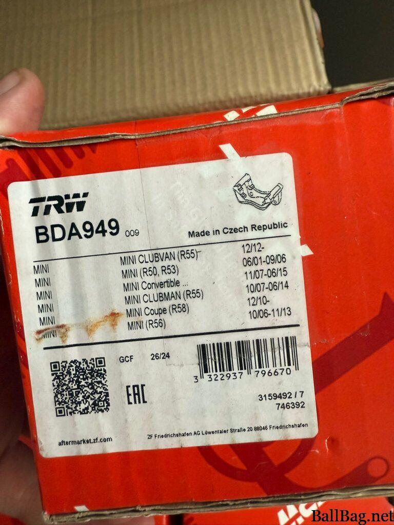 BDA949 carrier bracket - side view